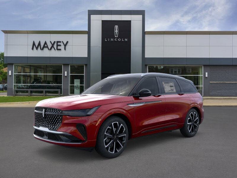 2025 Lincoln Nautilus Reserve AWD