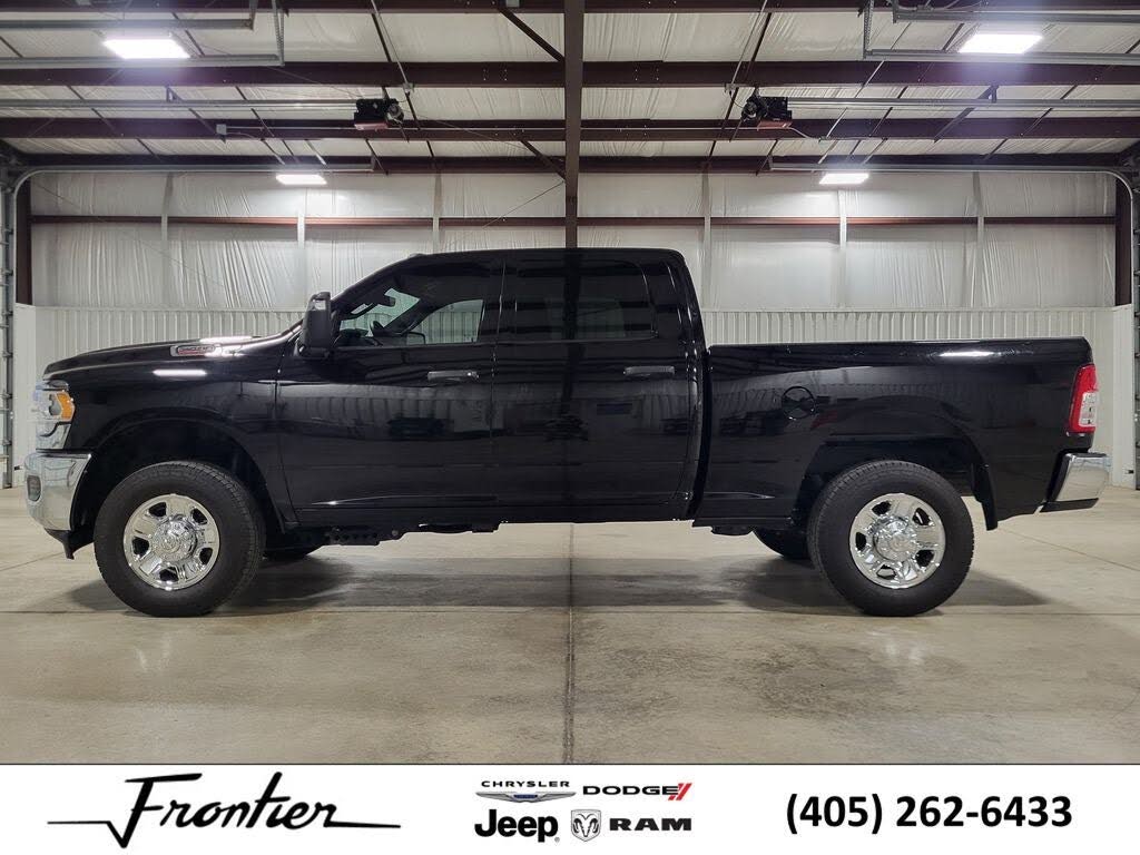 2023 RAM 2500 Tradesman Crew Cab 4WD