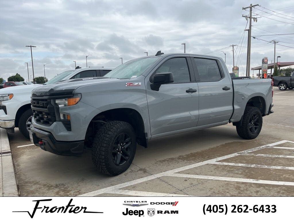 2024 Chevrolet Silverado 1500 Custom Trail Boss Crew Cab 4WD
