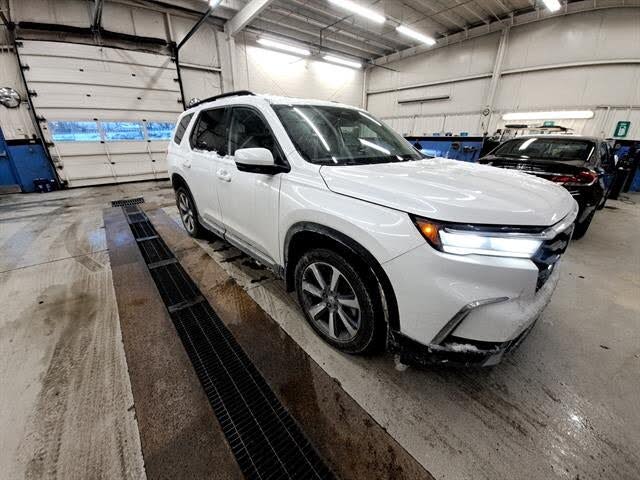 2024 Honda Pilot Touring AWD