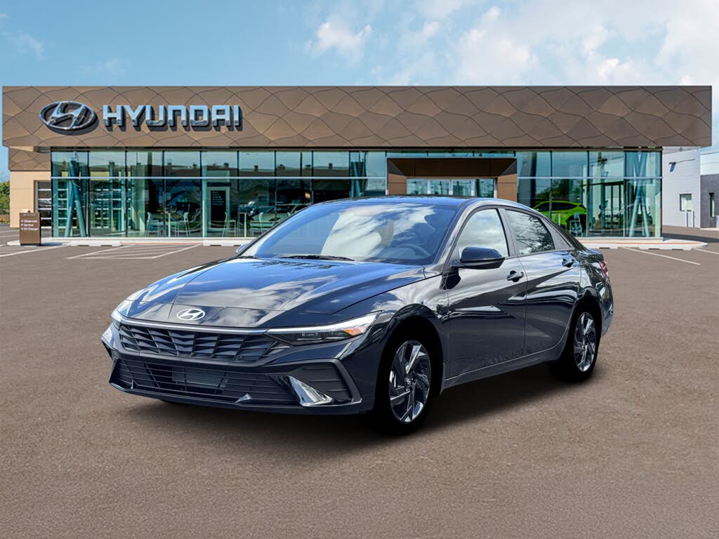 2026 Hyundai Elantra SEL Sport FWD