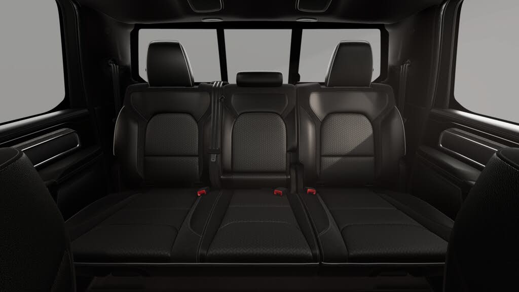 2026 RAM 1500 Laramie Crew Cab 4WD