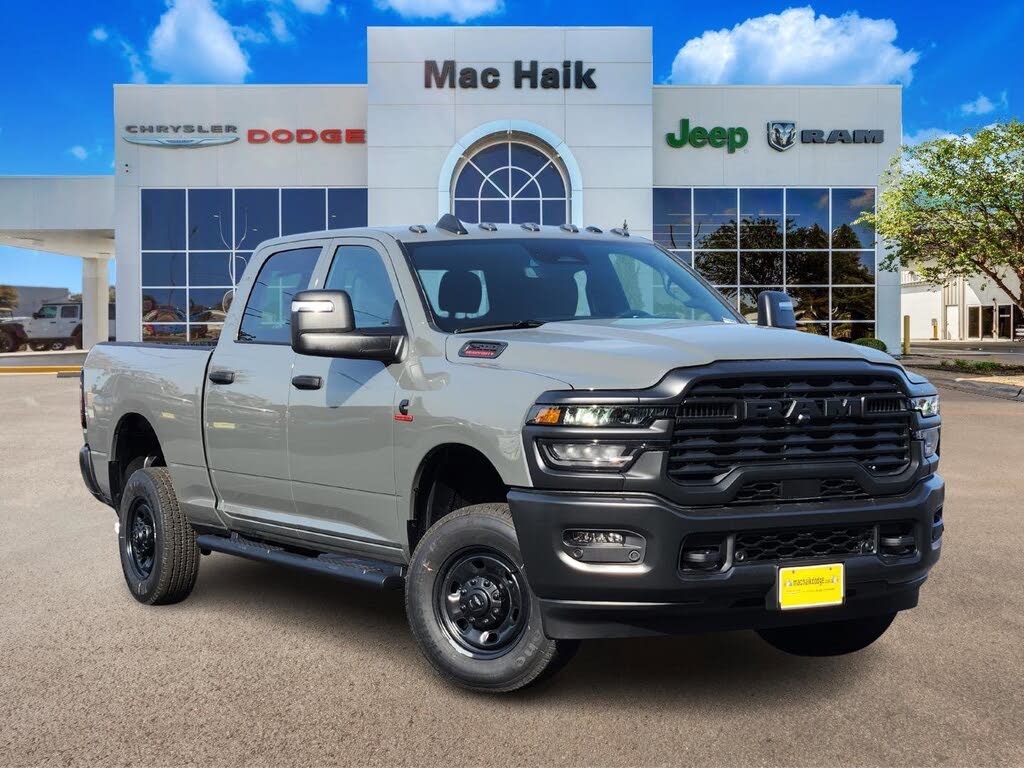 2026 RAM 2500 Tradesman Crew Cab 4WD