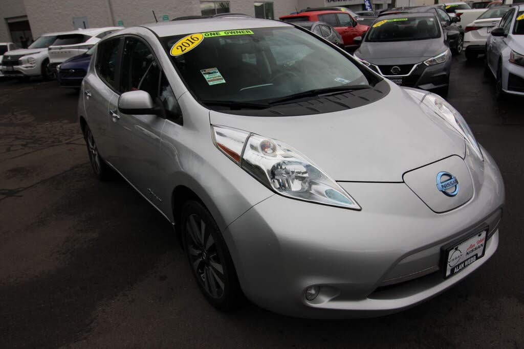 2016 Nissan LEAF SV