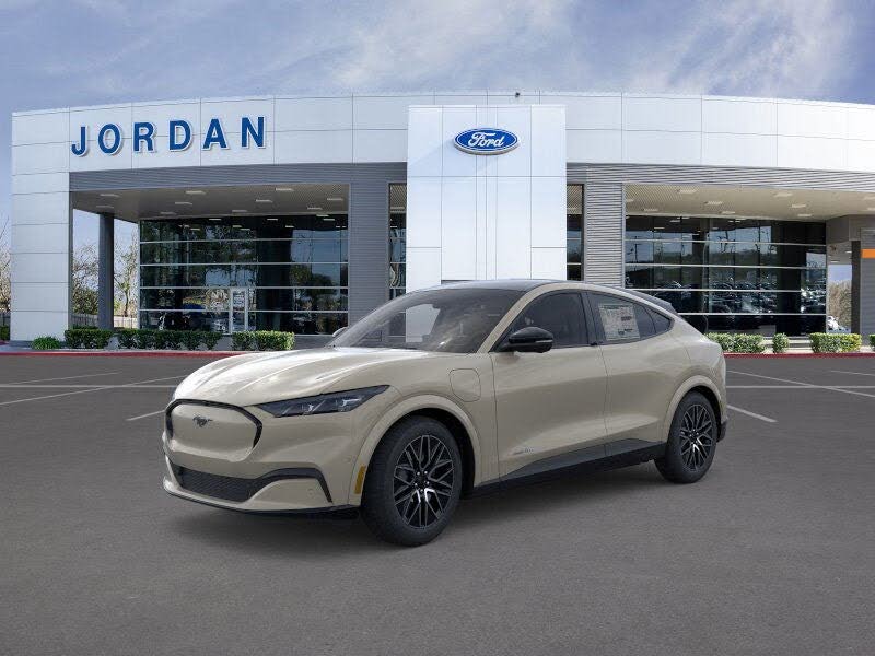 2025 Ford Mustang Mach-E Premium RWD