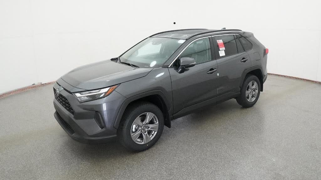 2025 Toyota RAV4 XLE AWD