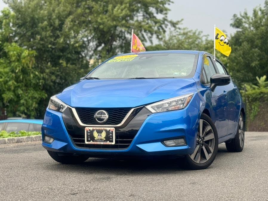 2020 Nissan Versa SR FWD