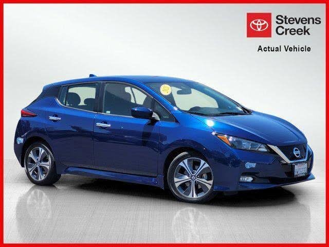 2021 Nissan LEAF SV FWD