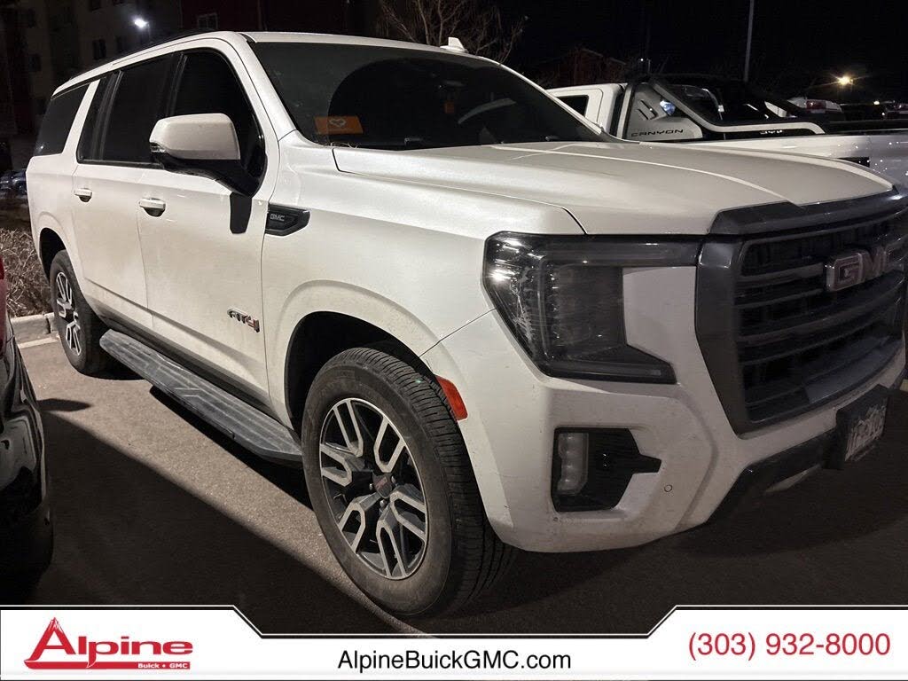 2023 GMC Yukon XL AT4 4WD