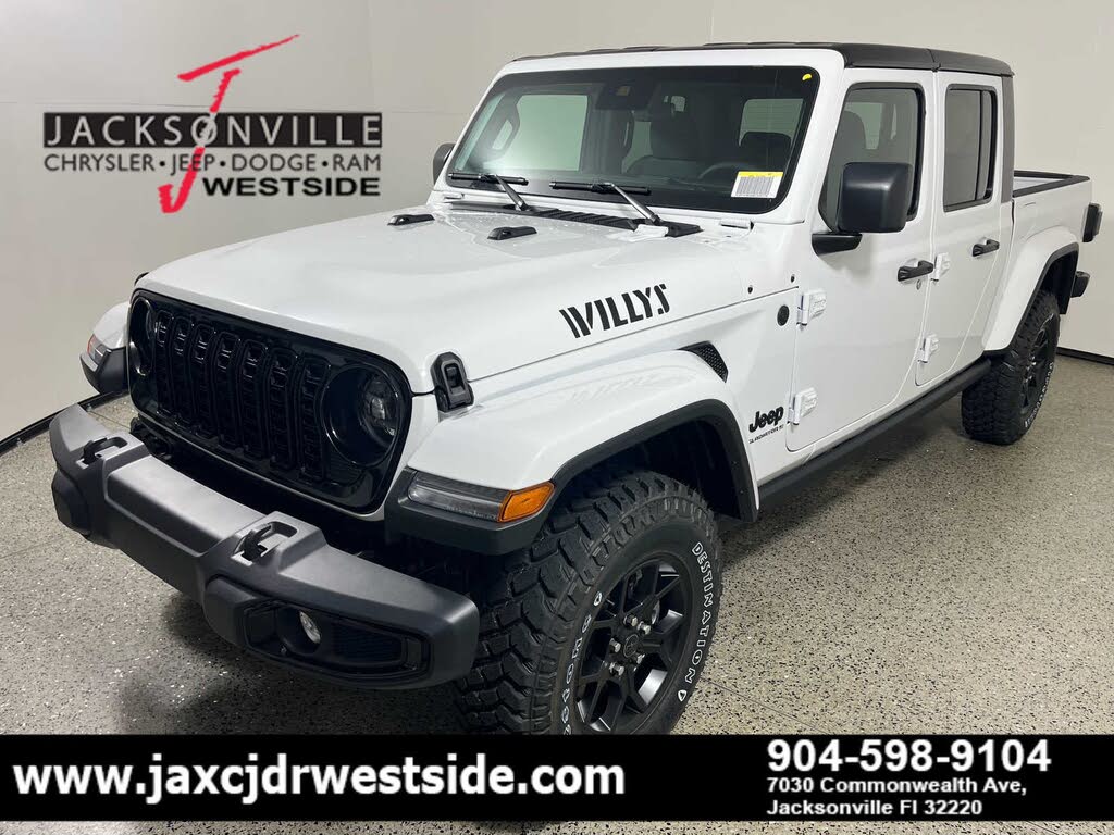 2025 Jeep Gladiator Willys Crew Cab 4WD