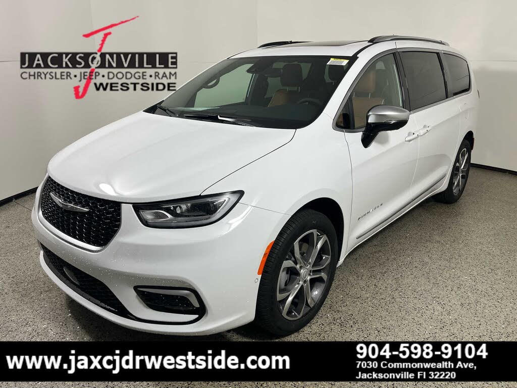 2026 Chrysler Pacifica Pinnacle AWD
