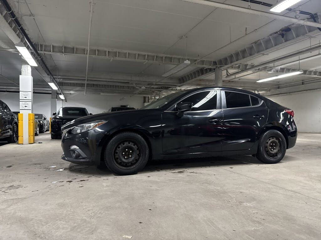 2015 Mazda MAZDA3 GS
