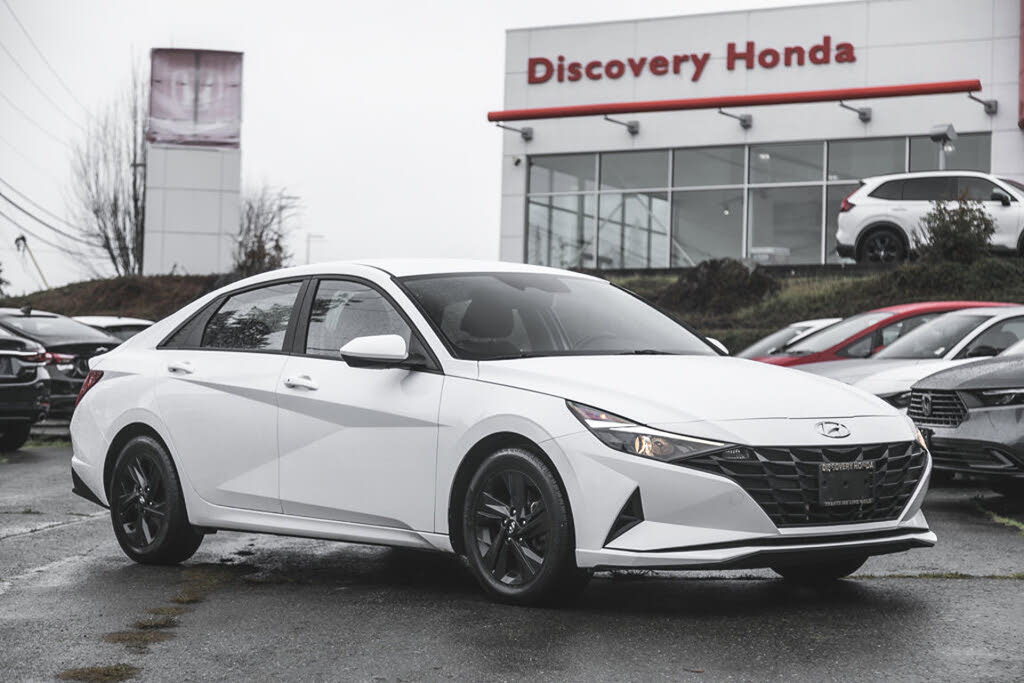 2021 Hyundai Elantra Preferred FWD