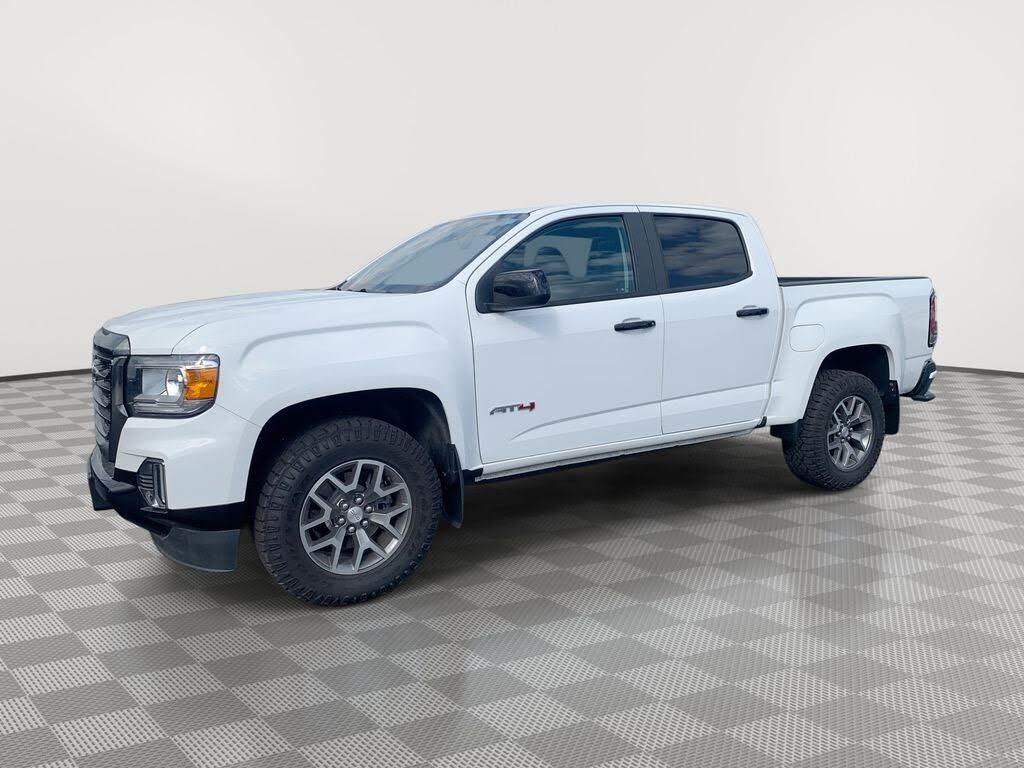 2022 GMC Canyon AT4 Crew Cab 4WD with Leather
