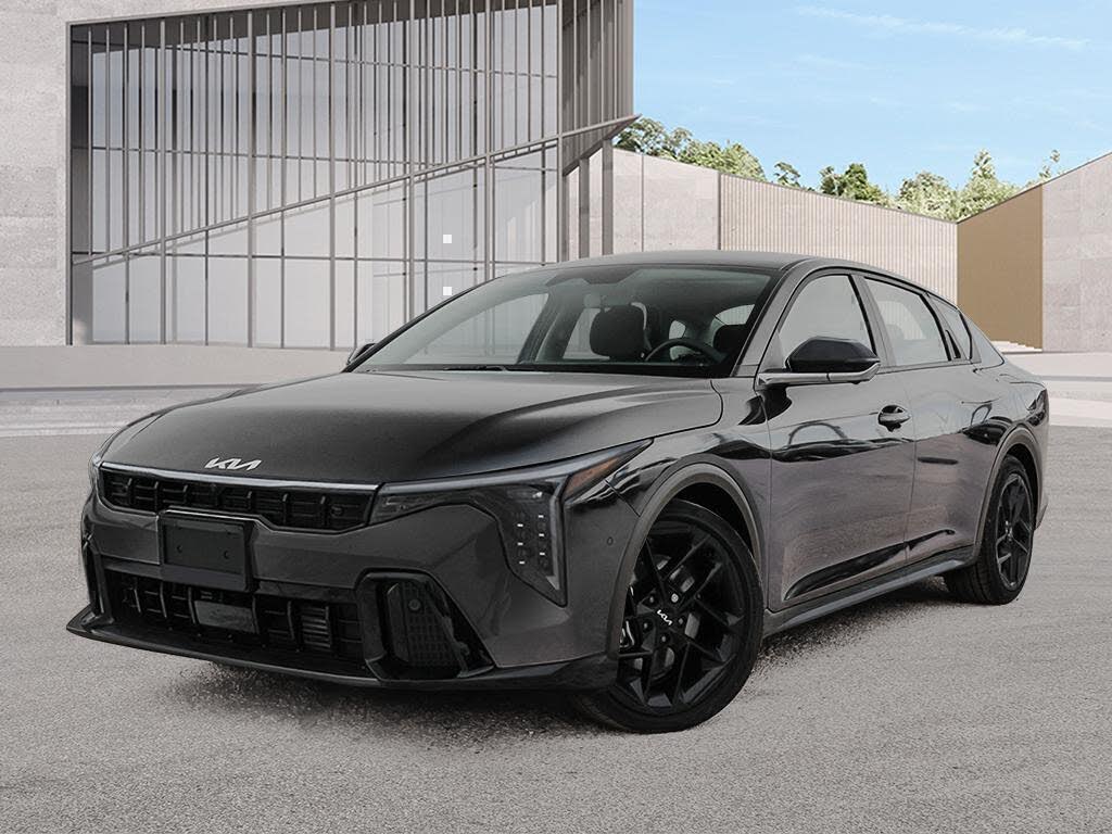 2025 Kia K4 GT-Line Turbo FWD