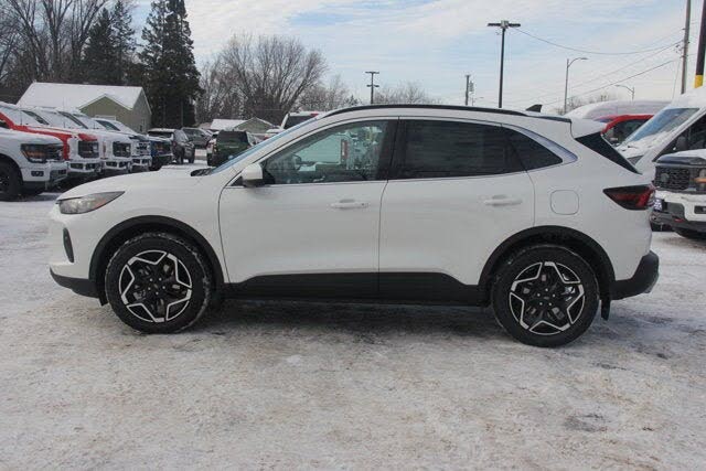 2026 Ford Escape Platinum AWD