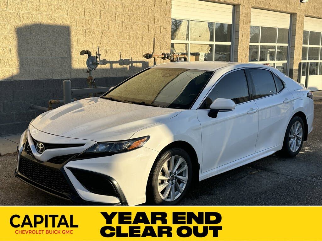 2021 Toyota Camry SE FWD
