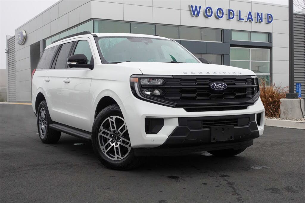 2025 Ford Expedition Active 4WD