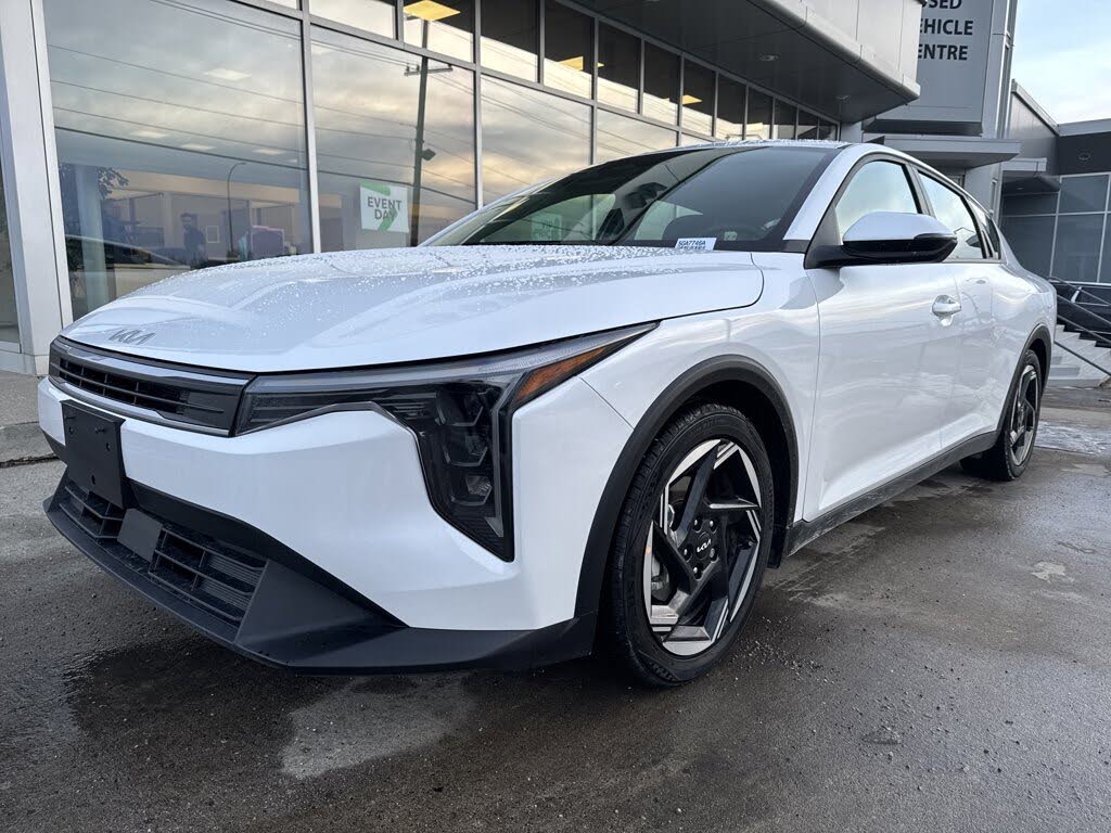 2025 Kia K4 EX FWD