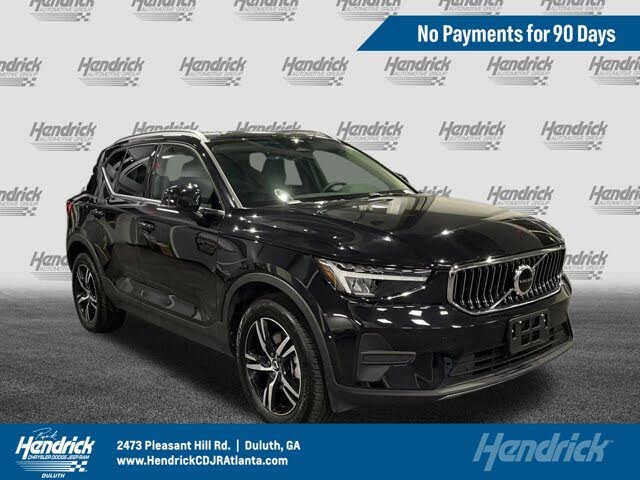 2025 Volvo XC40 B5 Core Bright Theme AWD