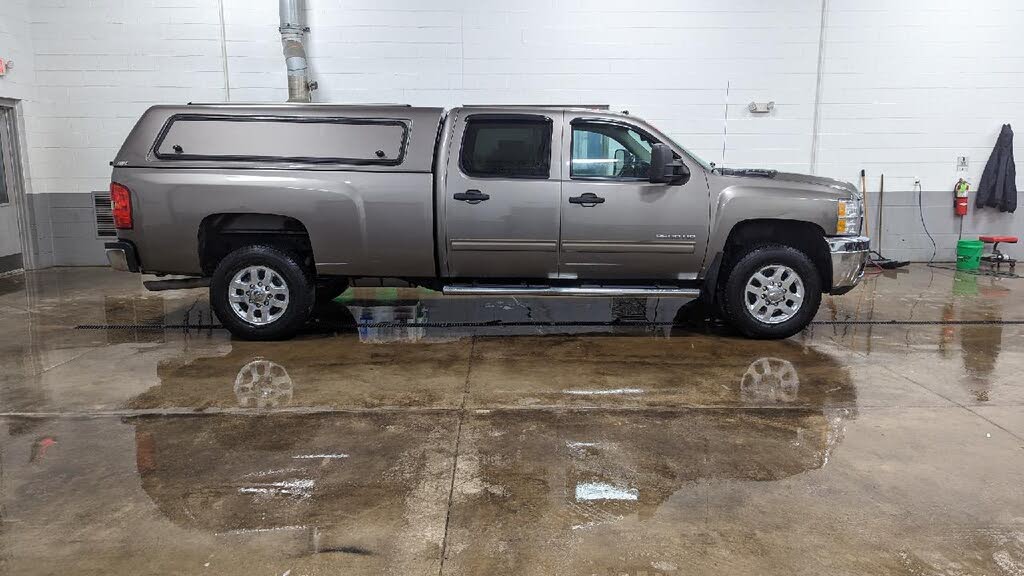 2013 Chevrolet Silverado 2500HD LT Crew Cab 4WD
