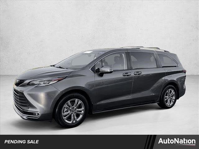 2022 Toyota Sienna Platinum 7-Passenger AWD