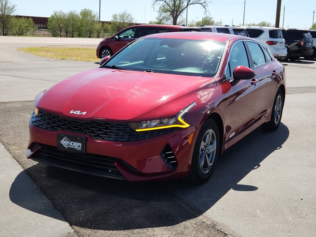 2023 Kia K5 LXS FWD