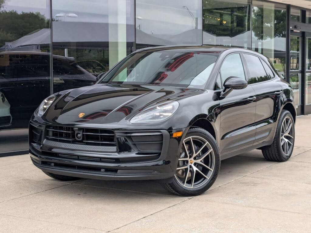 2025 Porsche Macan