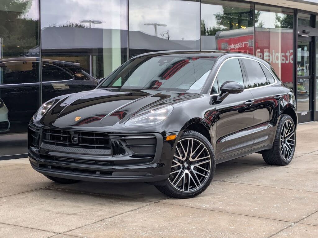 2025 Porsche Macan