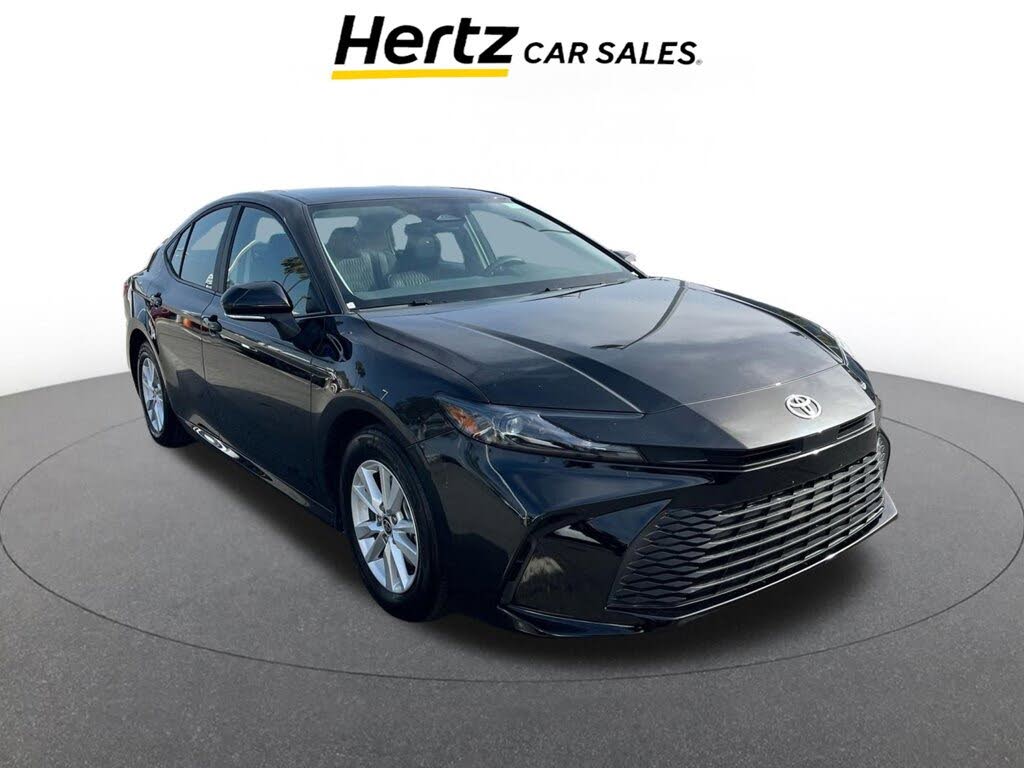 2025 Toyota Camry LE FWD