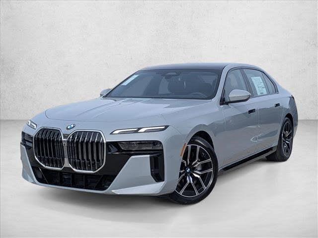 2026 BMW 7 Series 740i RWD
