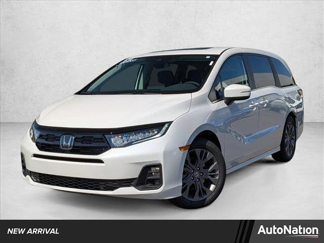 2026 Honda Odyssey Touring FWD
