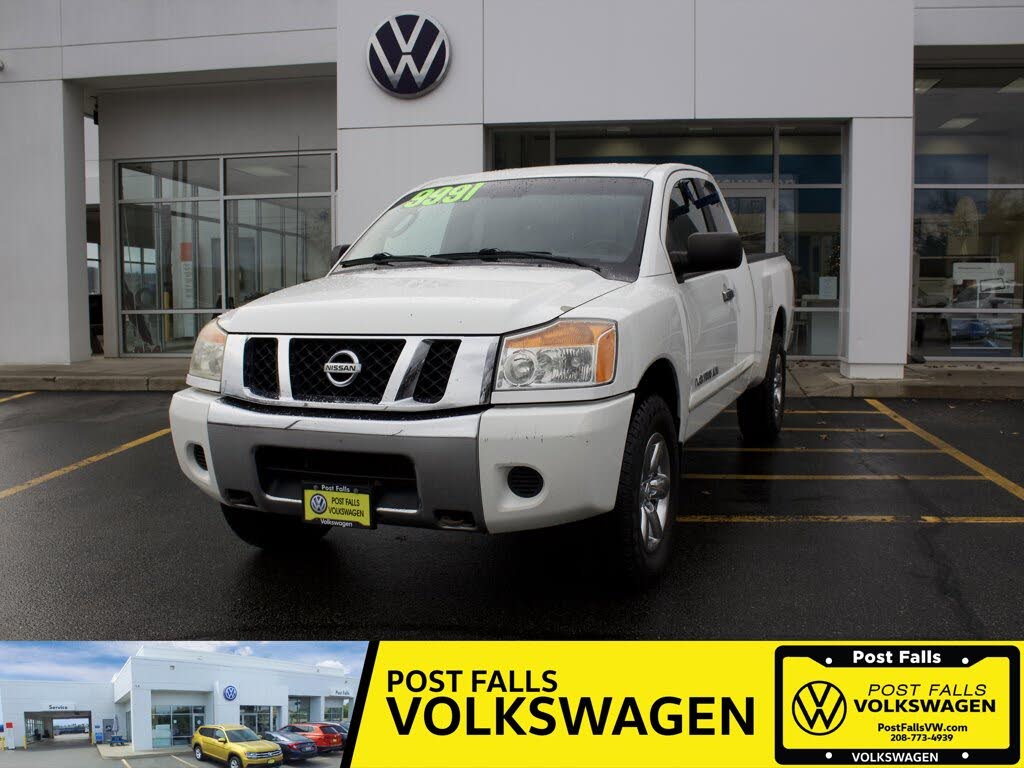 2011 Nissan Titan SV King Cab 4WD