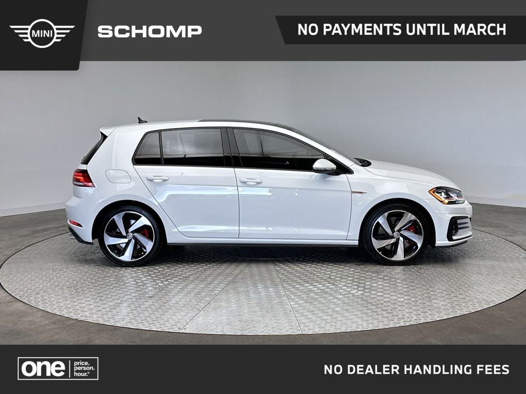 2019 Volkswagen Golf GTI 2.0T SE 4-Door FWD
