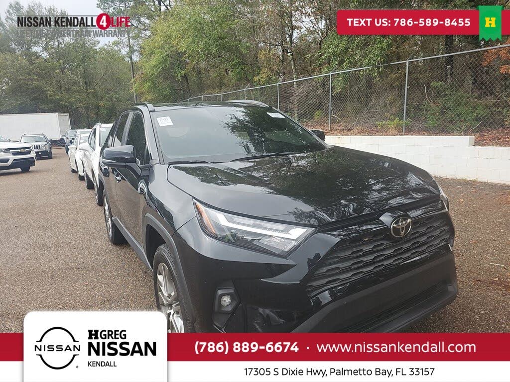 2022 Toyota RAV4 XLE Premium FWD