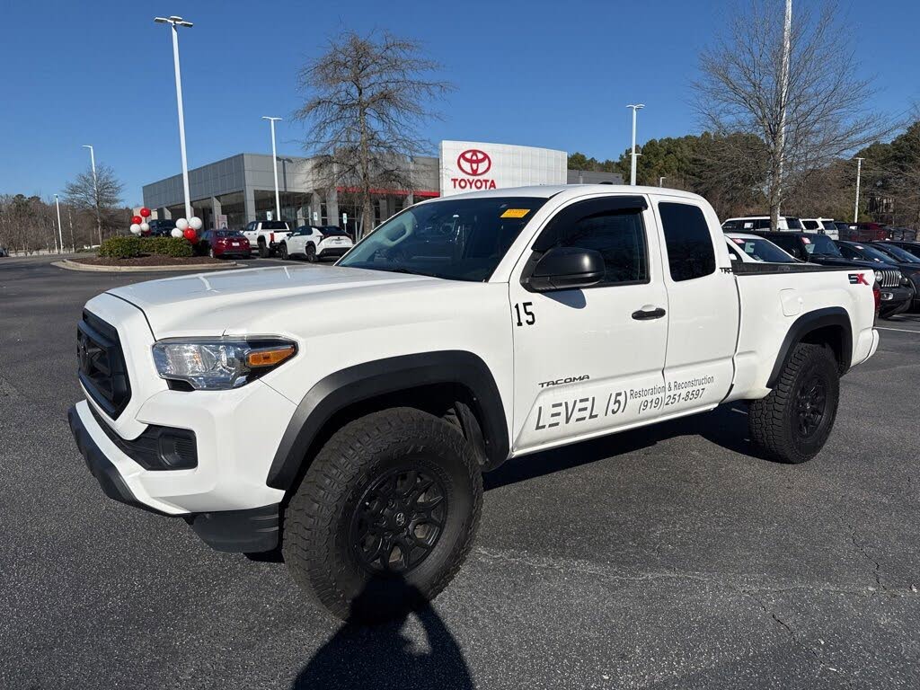 2022 Toyota Tacoma SR V6 Access Cab 4WD