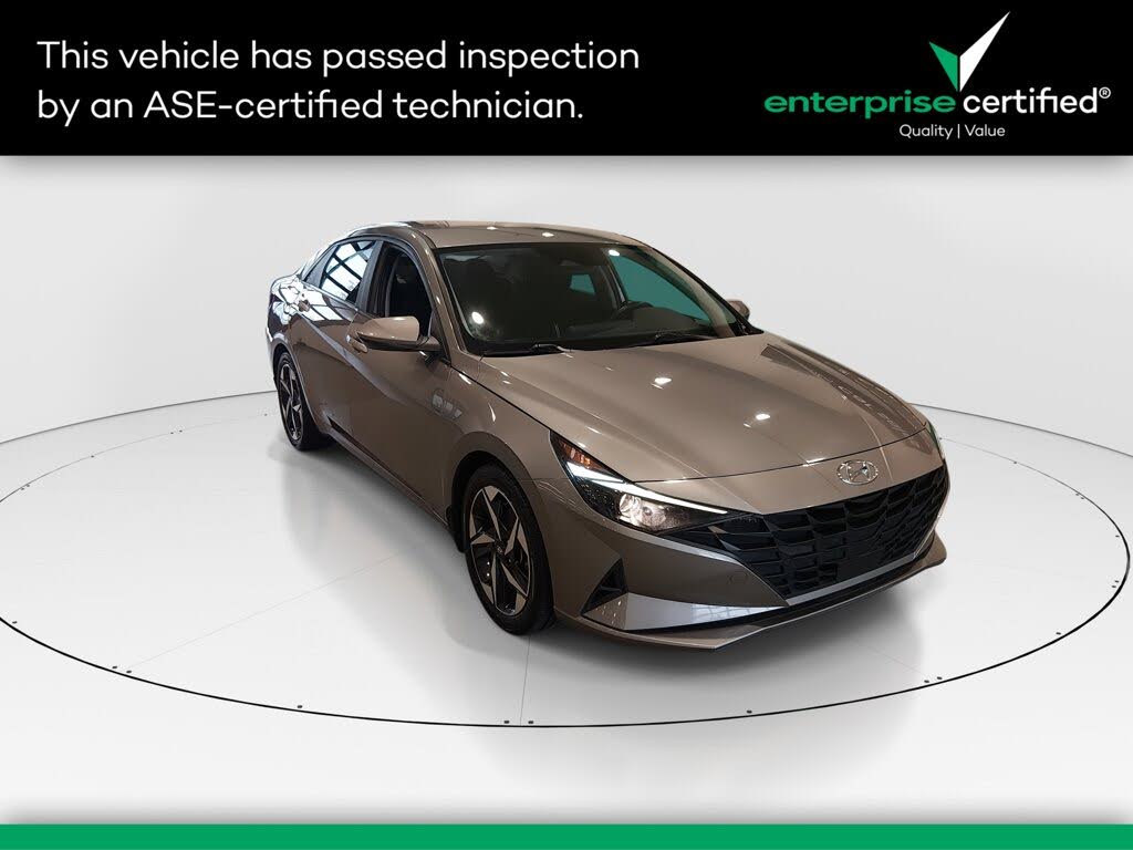 2023 Hyundai Elantra SEL FWD