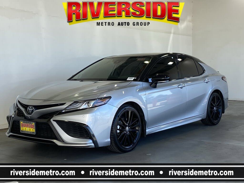 2023 Toyota Camry XSE V6 FWD