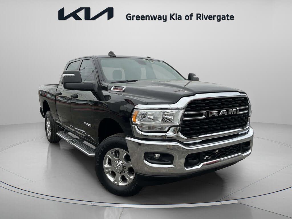 2024 RAM 2500 Big Horn Crew Cab 4WD