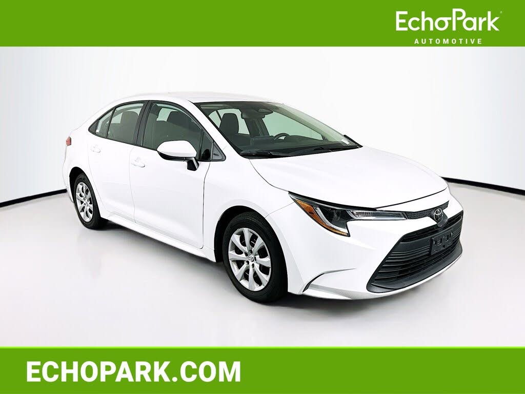2024 Toyota Corolla LE FWD
