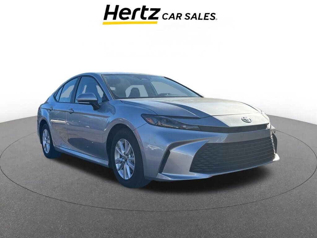2025 Toyota Camry LE FWD