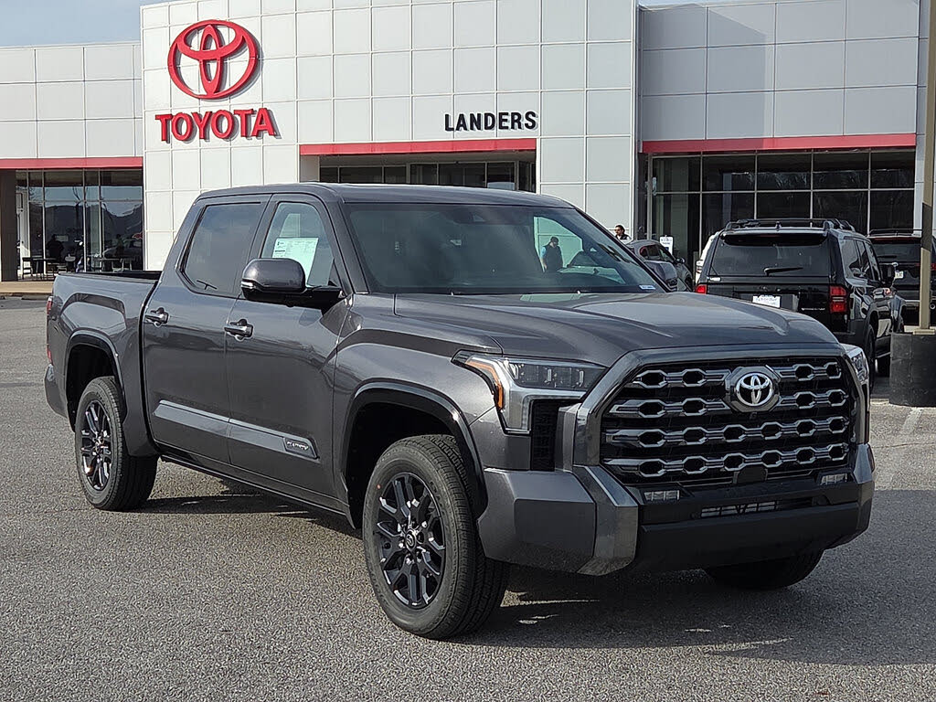 2026 Toyota Tundra Platinum CrewMax Cab 4WD