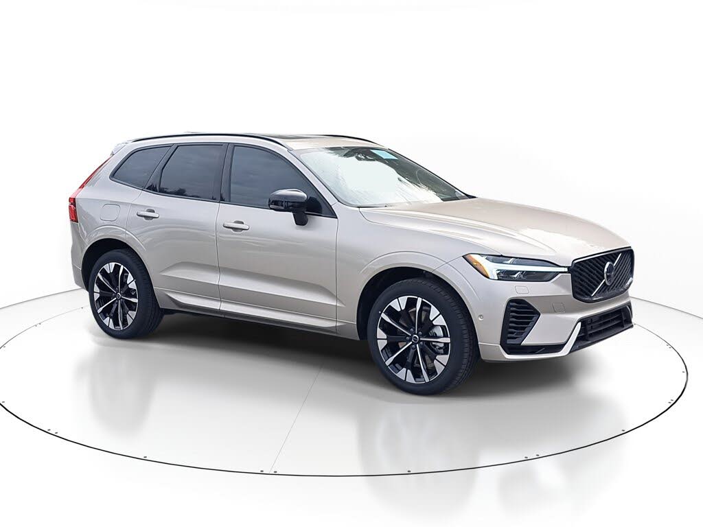 2026 Volvo XC60 B5 Plus AWD