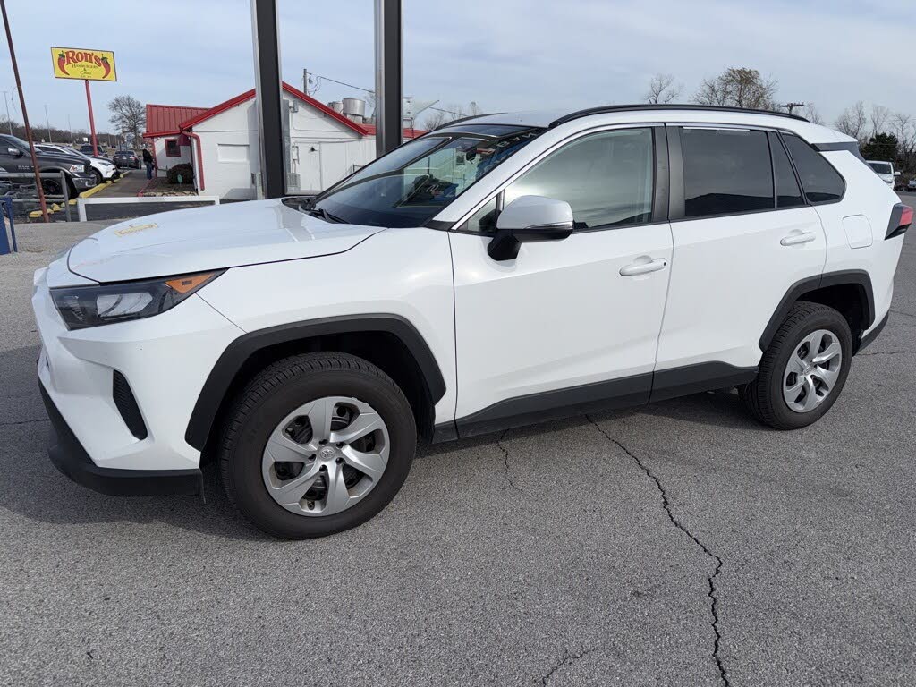 2019 Toyota RAV4 LE AWD