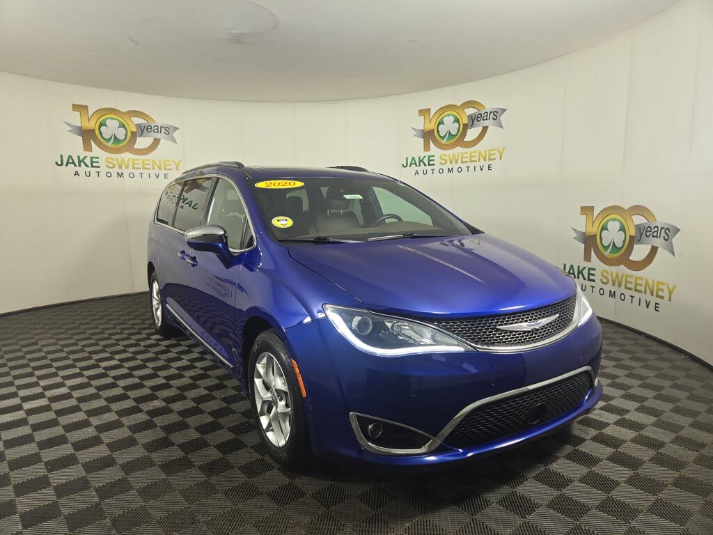 2020 Chrysler Pacifica Limited FWD