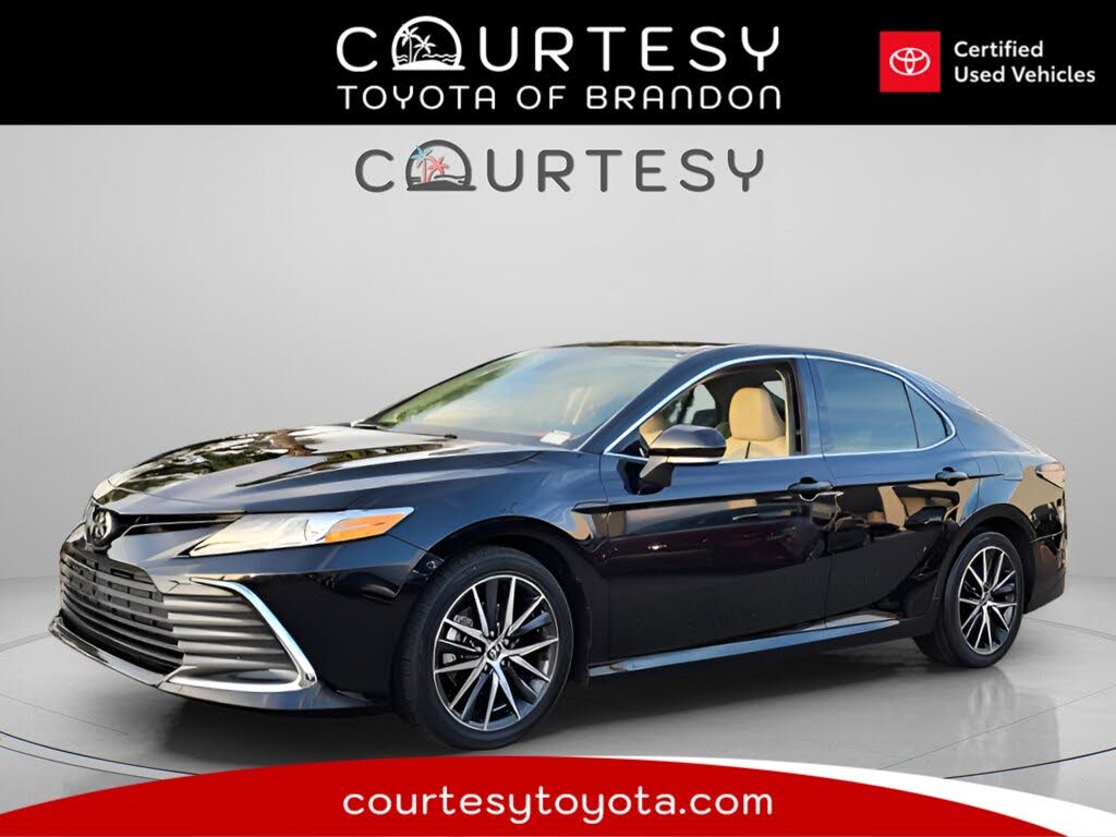 2023 Toyota Camry XLE FWD