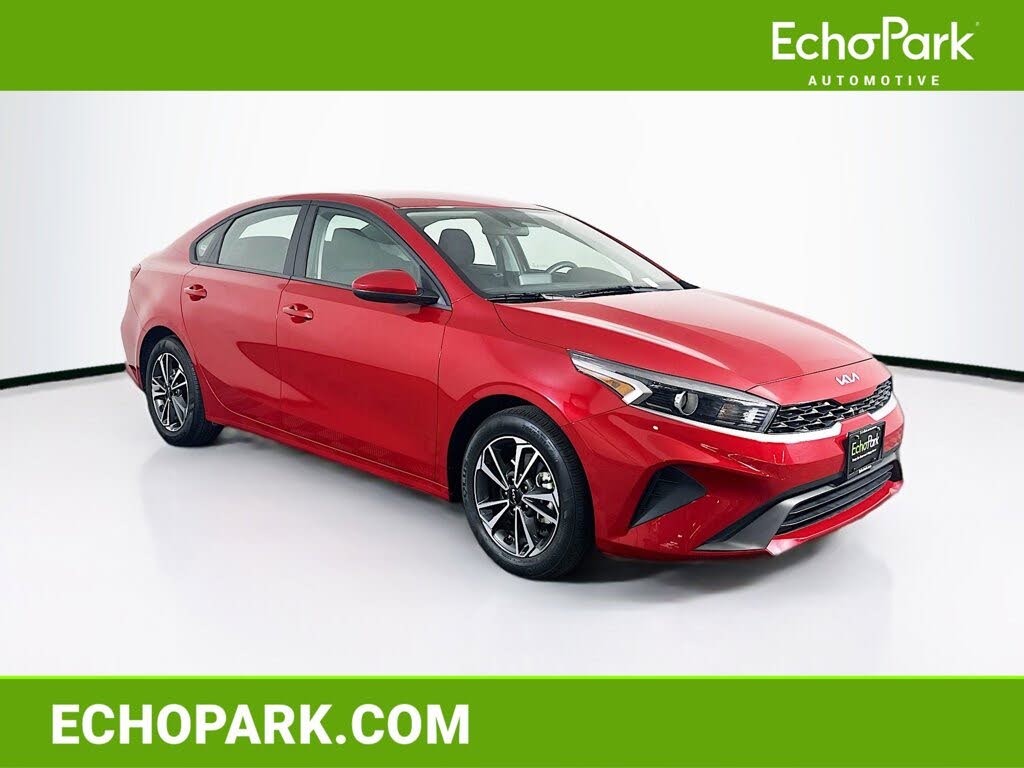 2024 Kia Forte LXS FWD