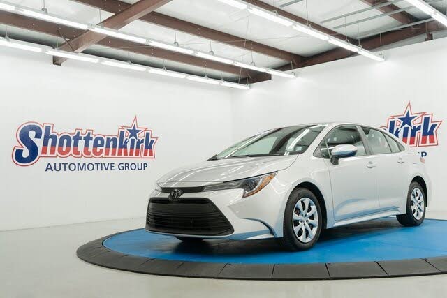 2024 Toyota Corolla LE FWD