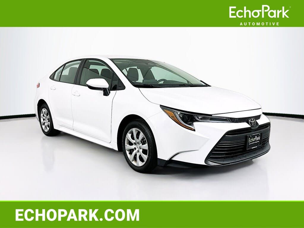 2024 Toyota Corolla LE FWD