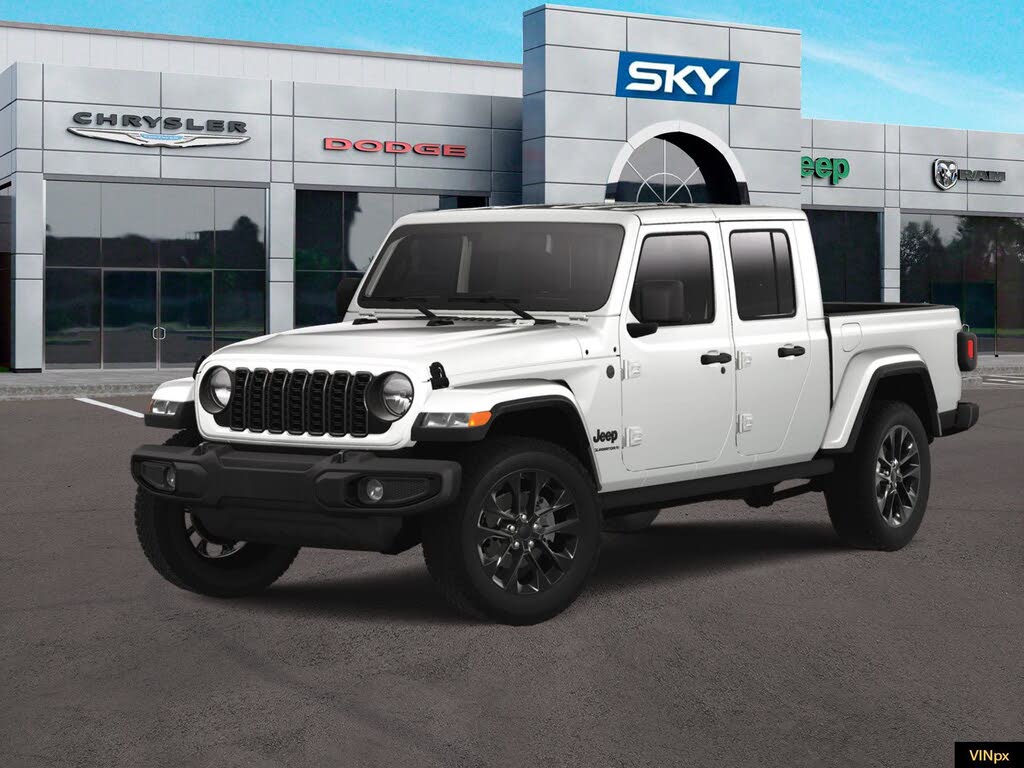 2025 Jeep Gladiator NightHawk Crew Cab 4WD